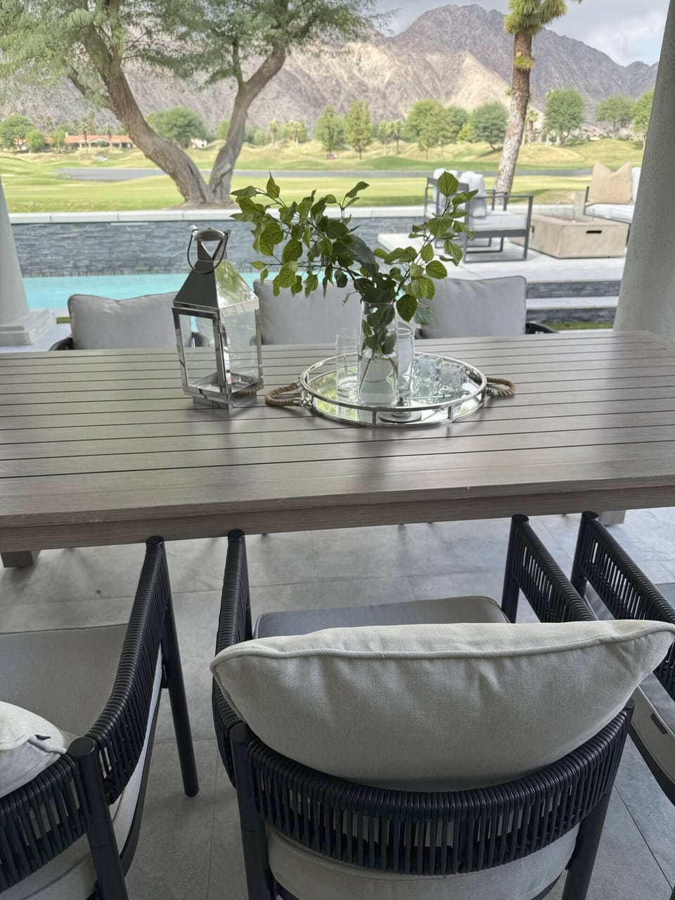 Outdoor dining