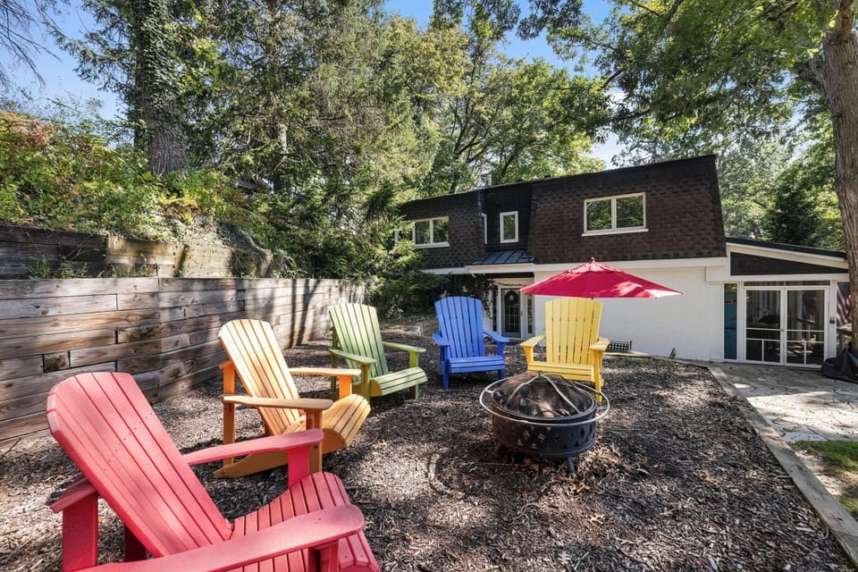 Pull up an Adirondack chair and enjoy fireside relaxation under the stars.