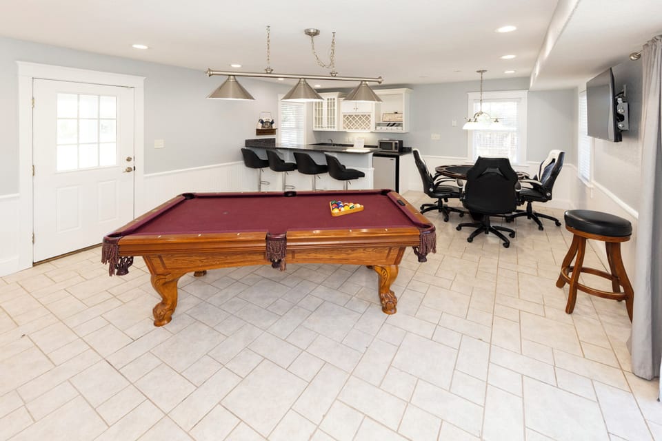Game room
