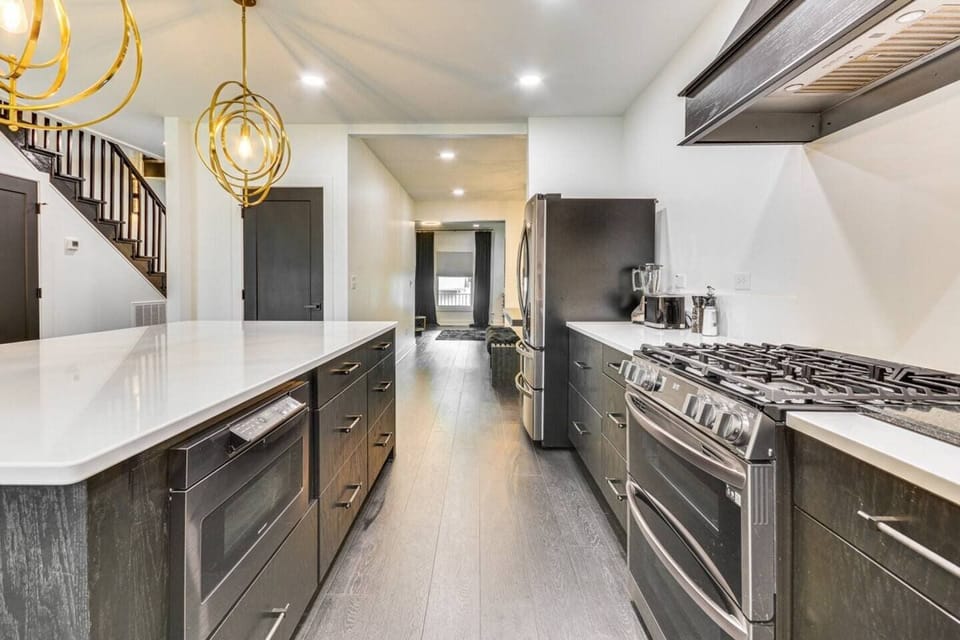 Cook like a chef in our fully equipped modern kitchen.  Perfect for home-cooked meals-our kitchen is stocked & ready for a wonderful meal.