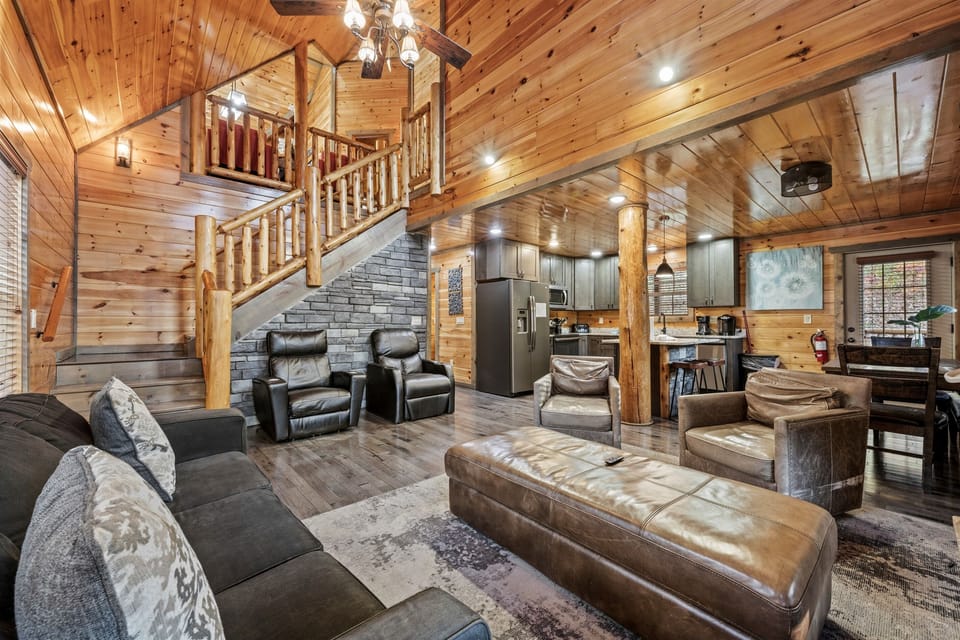 This open-concept space brings everyone into the same conversation—whether you’re cooking, relaxing, or dining.