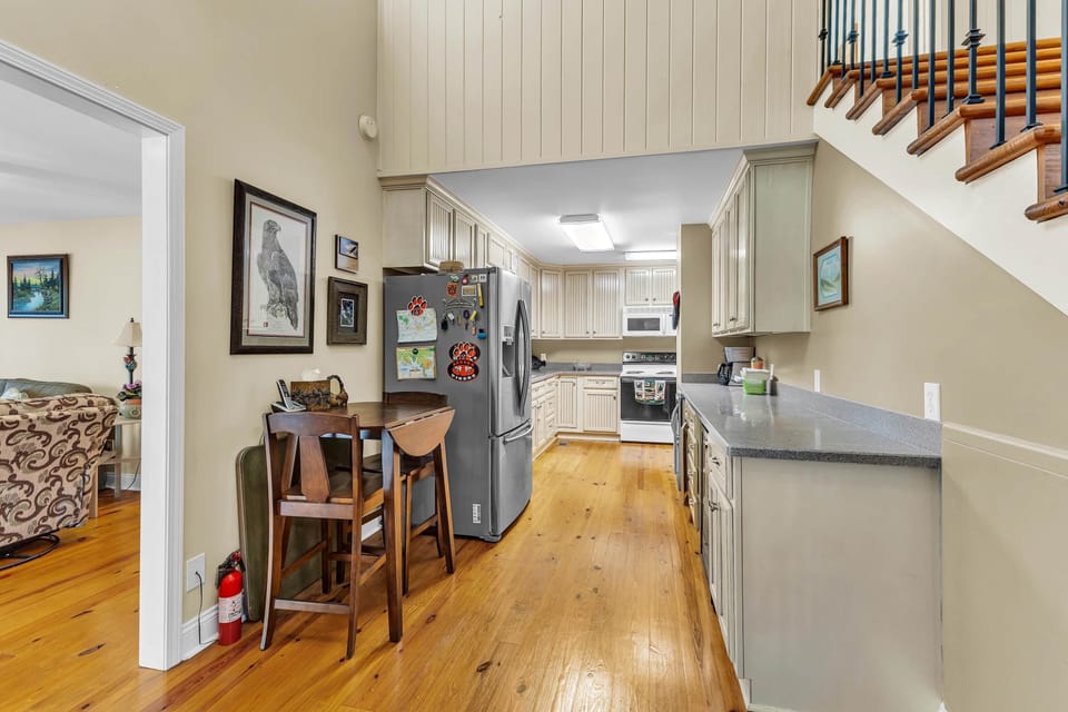 Kitchen/ Entrance to Sunroom