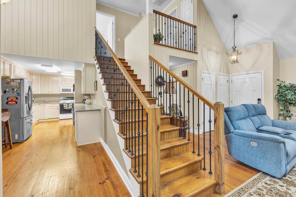 Kithen/ Stairs to 2 guest room/bahtroom
