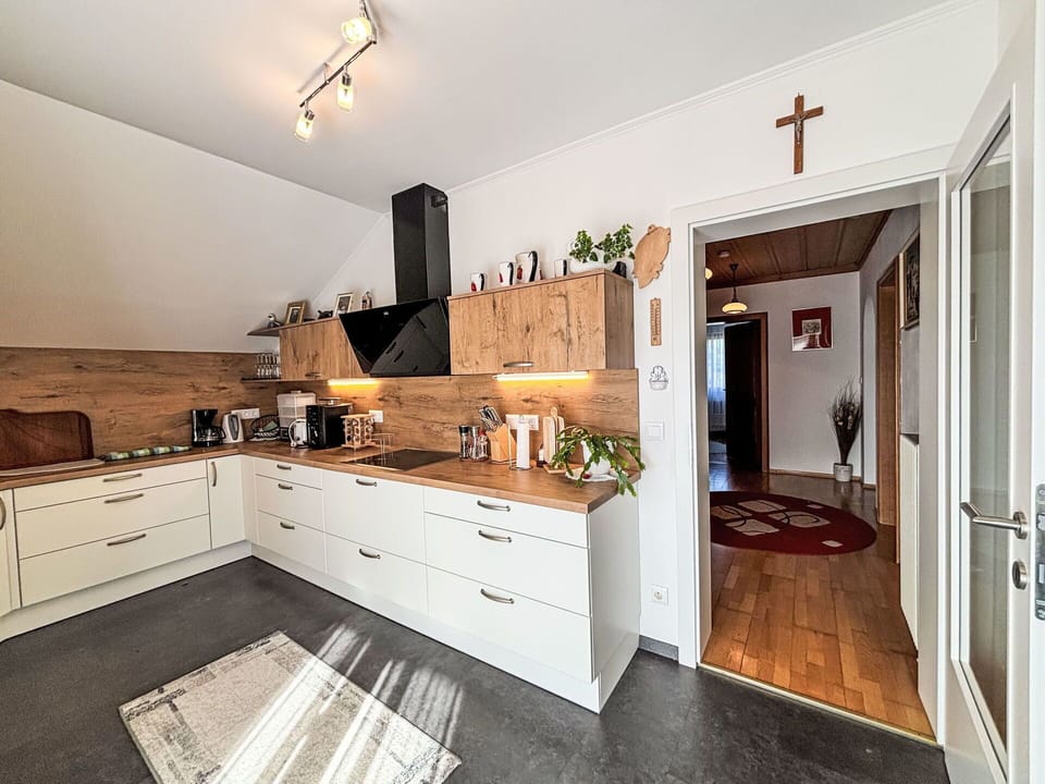 Kitchen, Countertop, Flooring, Interior Design, Kitchen Appliance, Furniture, Cabinetry, Wood, Major Appliance, Floor