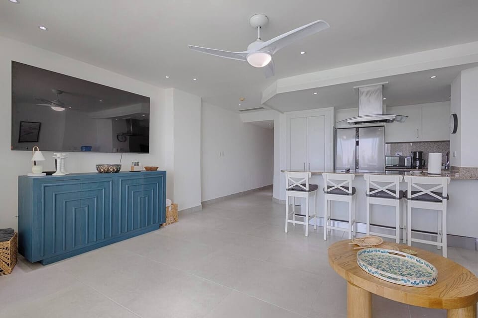 Living room and kitchen area 
