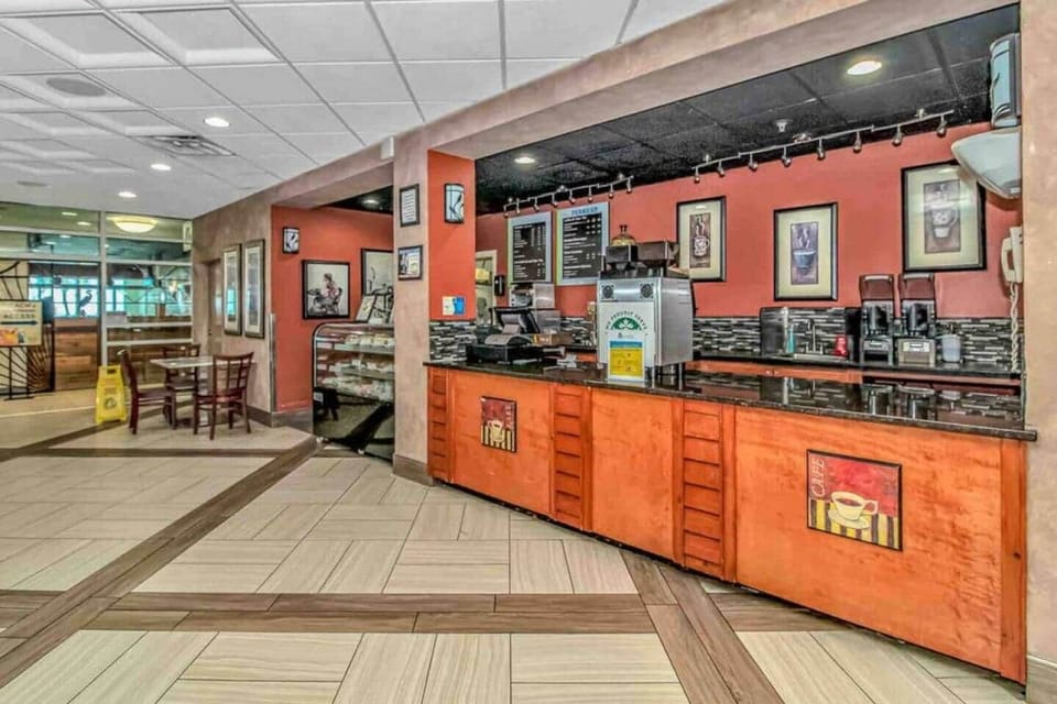 Starbucks located inside the resort and only a few steps away from the condo!