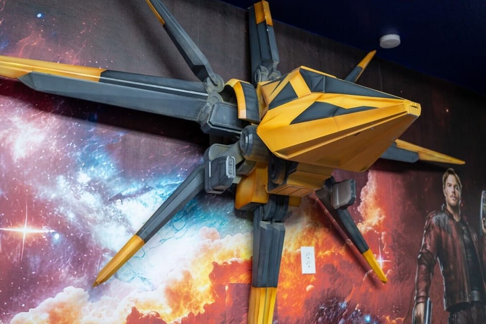 Full-scale spacecraft feature
