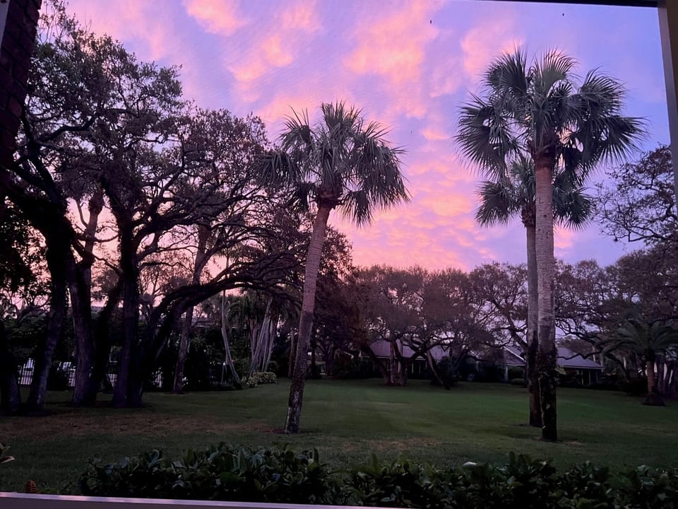 Lanai sunrise view
