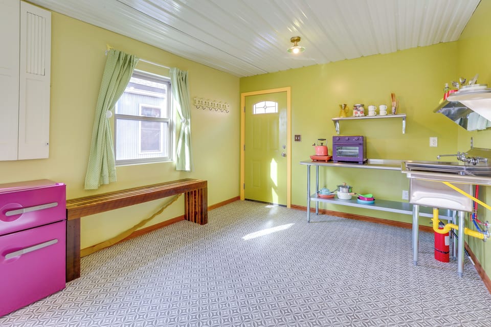 Kitchenette