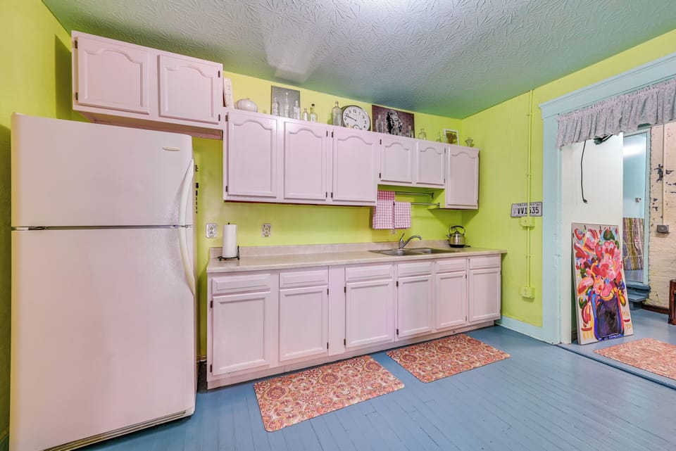 Kitchenette