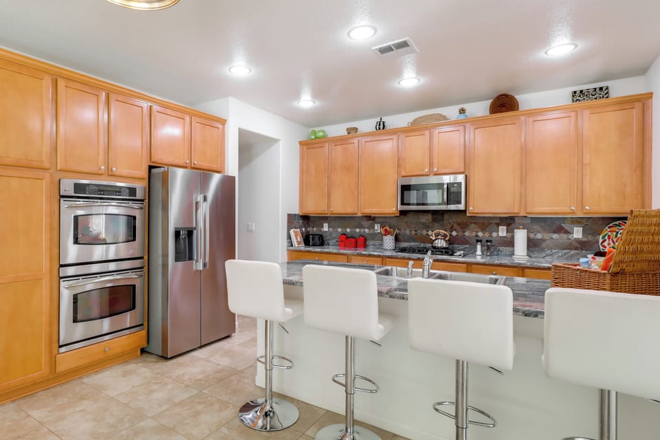 Kitchen | Cooking Basics | Keurig Coffee Maker | Dishwasher | Spices | Toaster