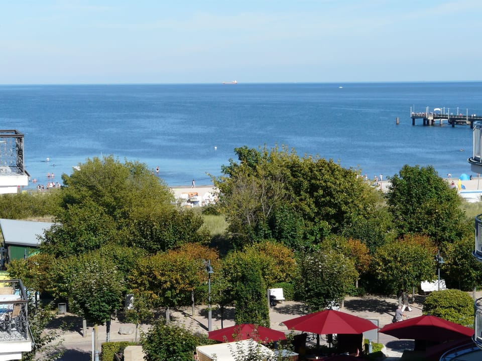 Beach/ocean view