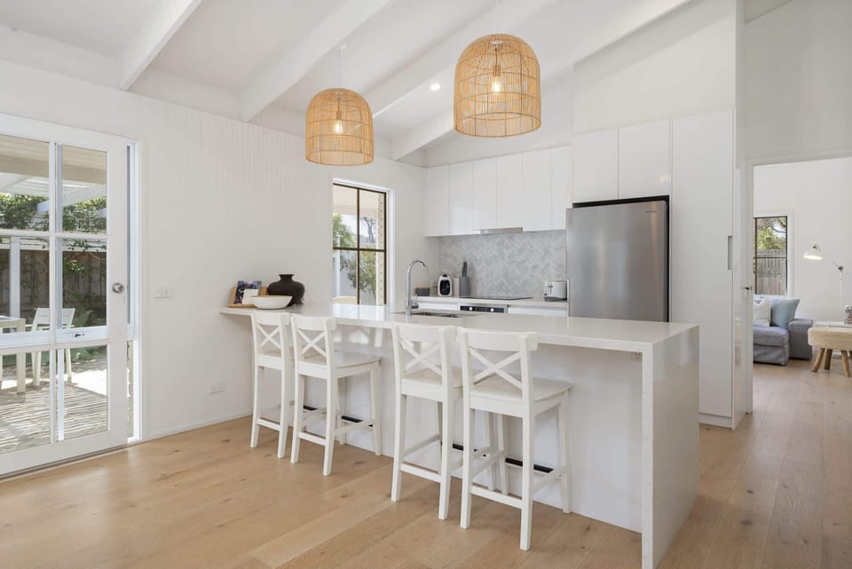 Open Plan Kitchen with Breakfast Bar