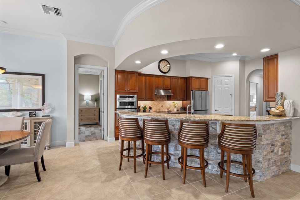 10 Kitchen Bar Seating