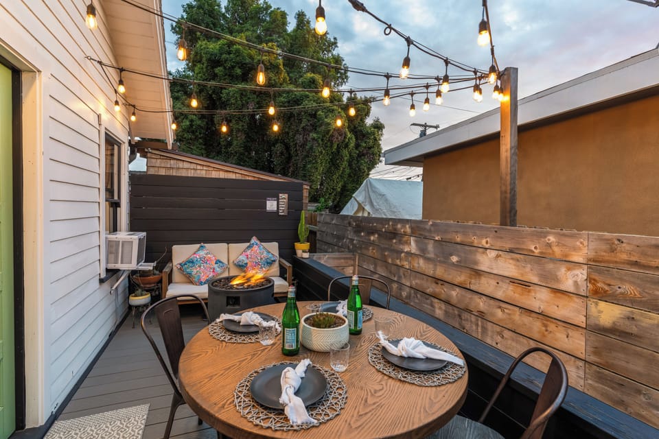 Dine al fresco by the fire pit on the deck.