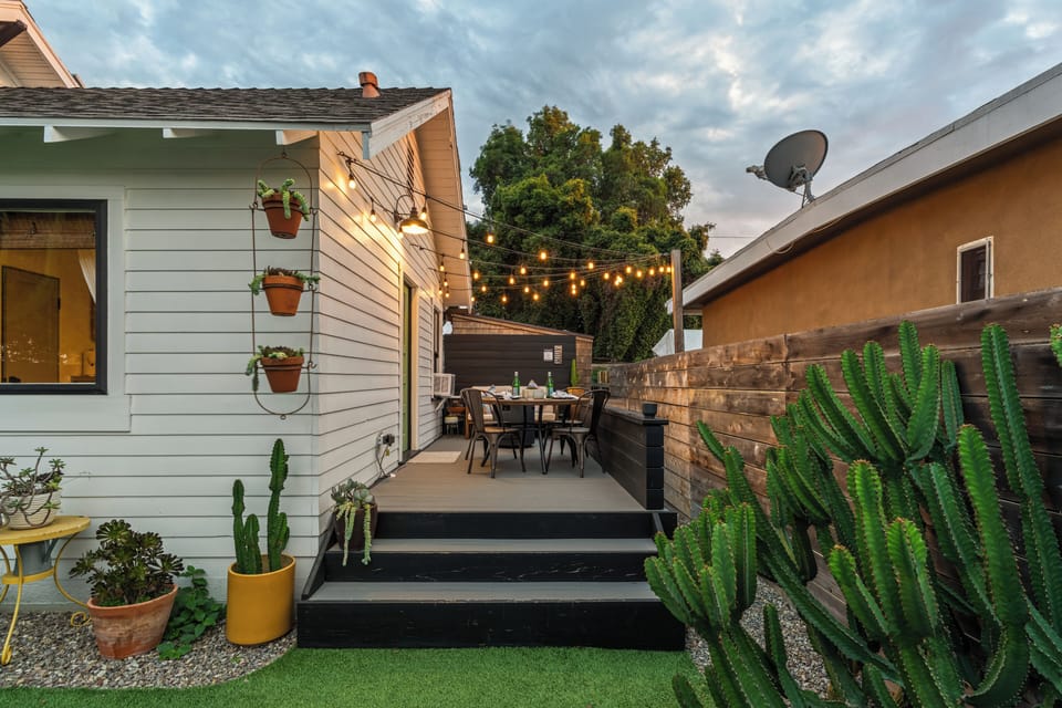Enjoy outdoor dining in your private backyard.