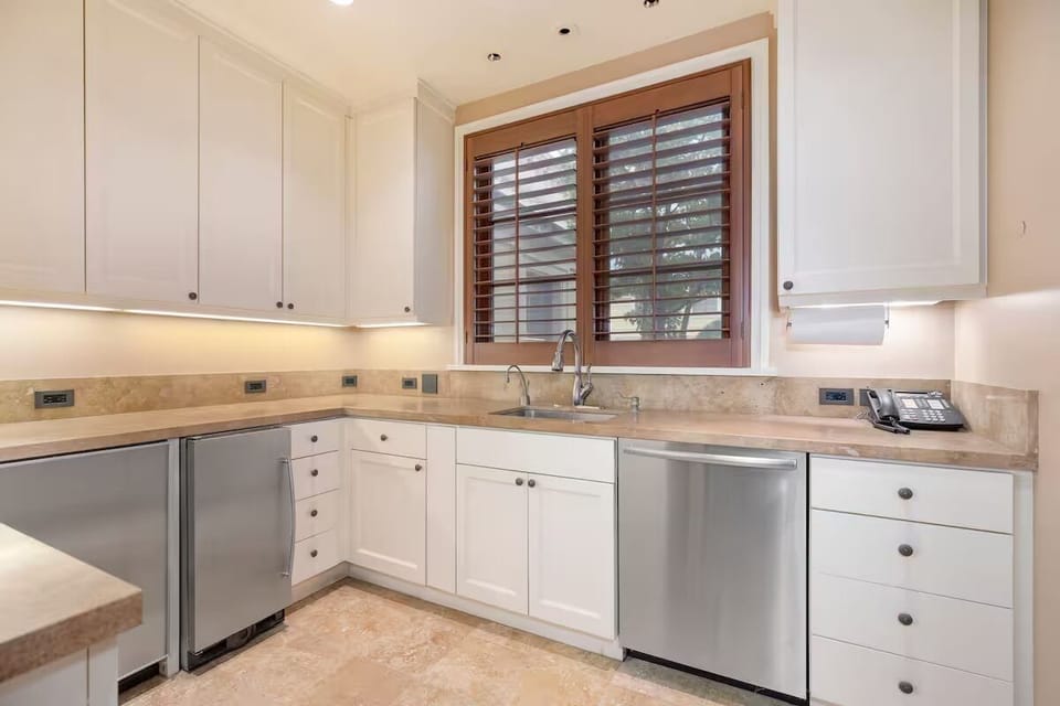 Second Kitchen