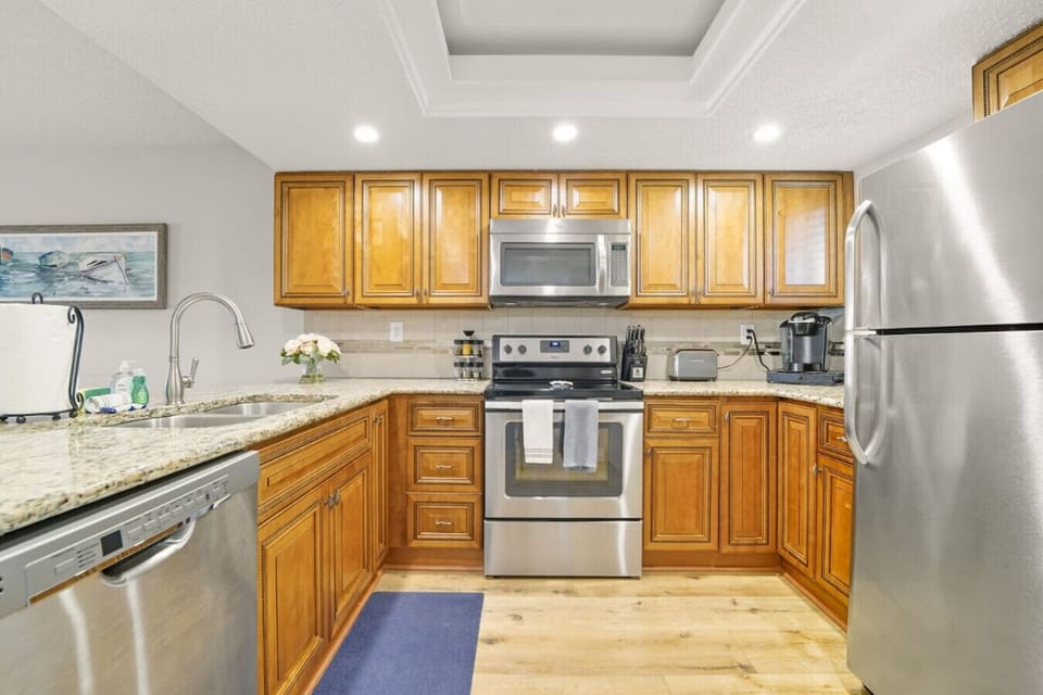Bright, spacious, and stocked for every craving