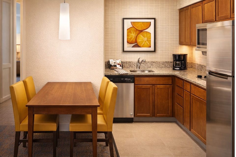 Dining area plus a spacious kitchen area, a perfect place for family getaways!