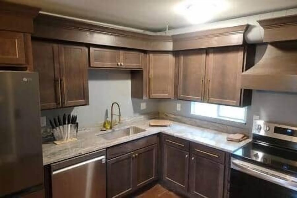 9a02b2e1 e9b5 40c3 a85c 3ef1597f3e1d