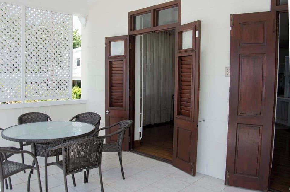 Outdoor Dining Area