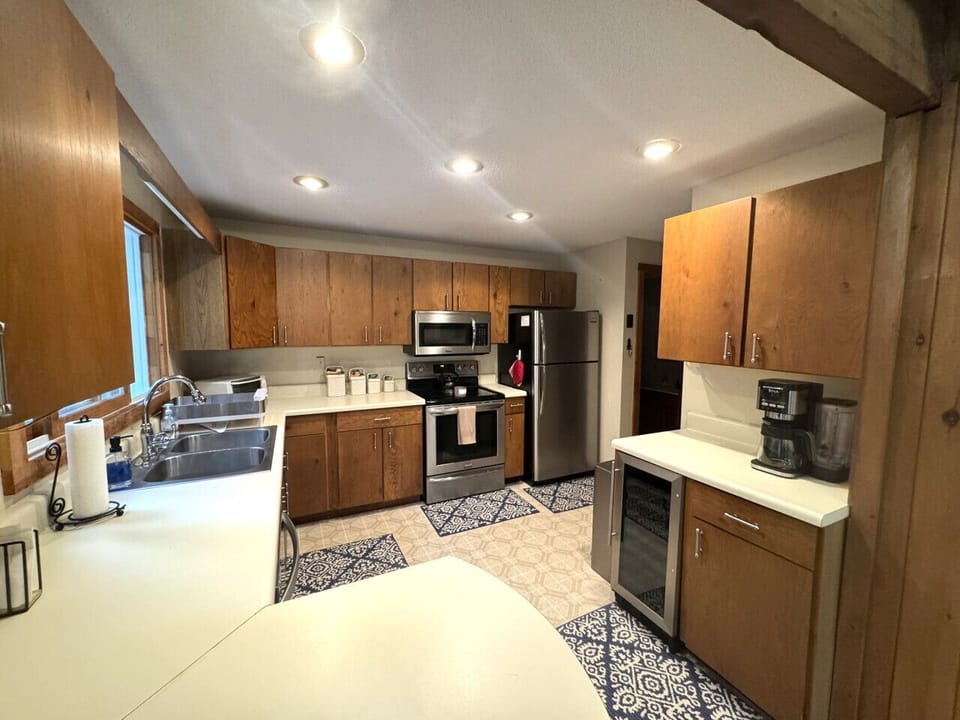 Updated kitchen with SS appliances