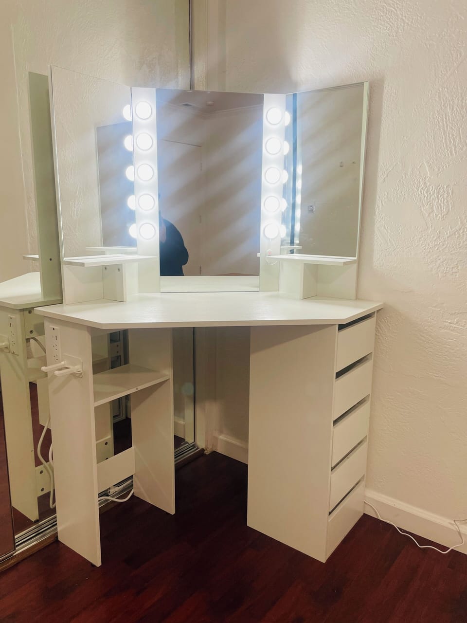 install Makeup Vanity in Master Room  