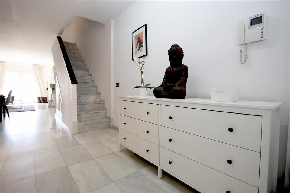 Entrance to the property