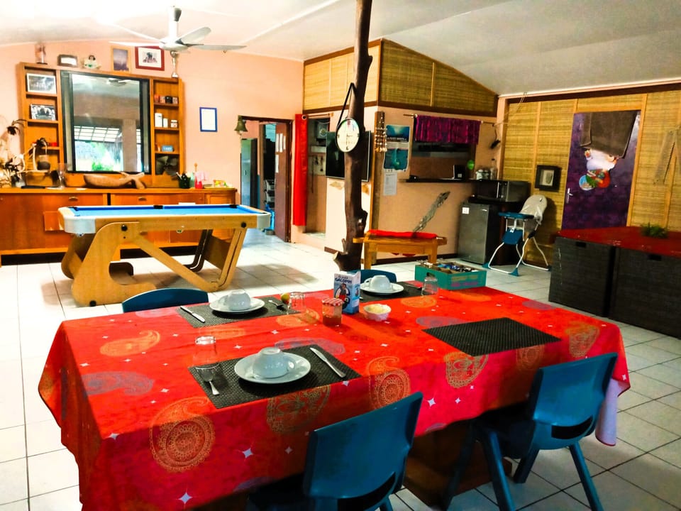 Game room