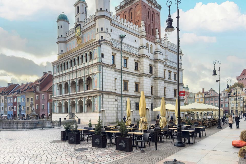Historic Market Square with Town Hall.