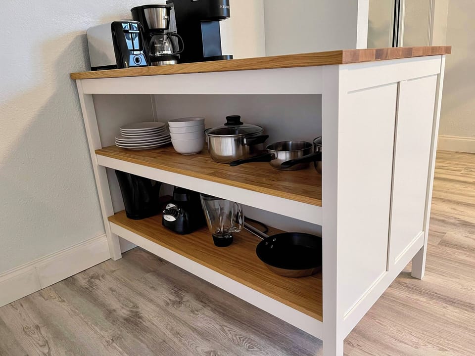 Well-stocked kitchenware ready for your culinary moments.