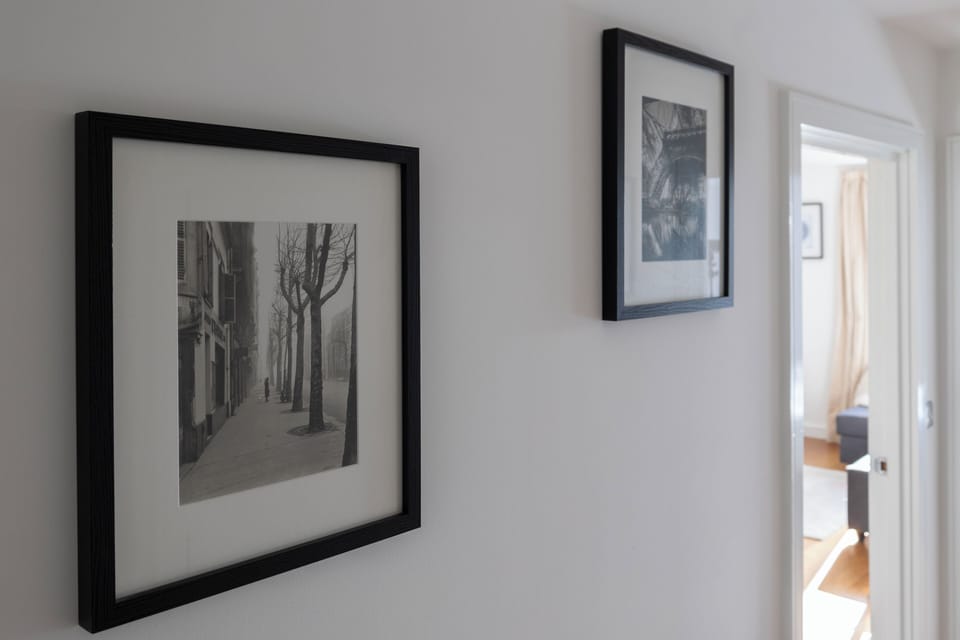 Hallway Décor - Photo / Frames