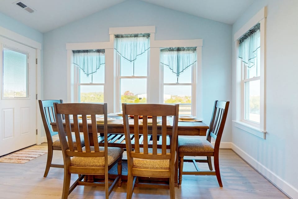 Upstairs dining area