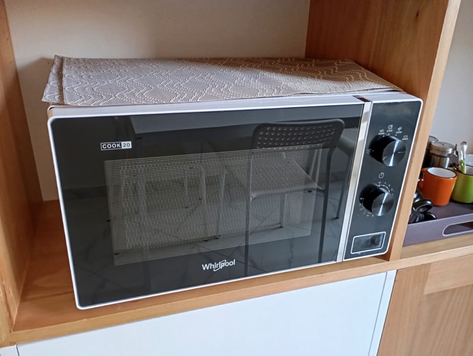 Microwave