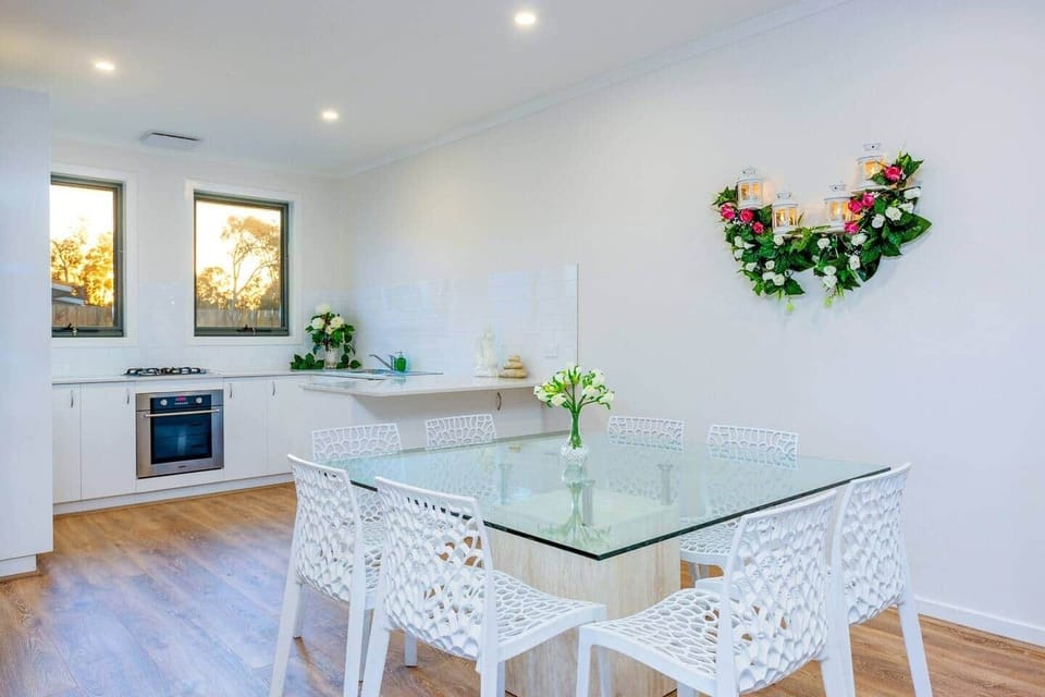 Fully Equipped New Kitchen