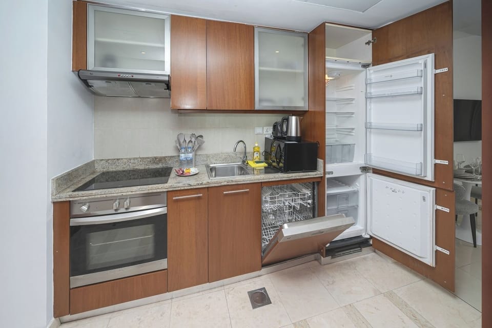 Fully equipped kitchen