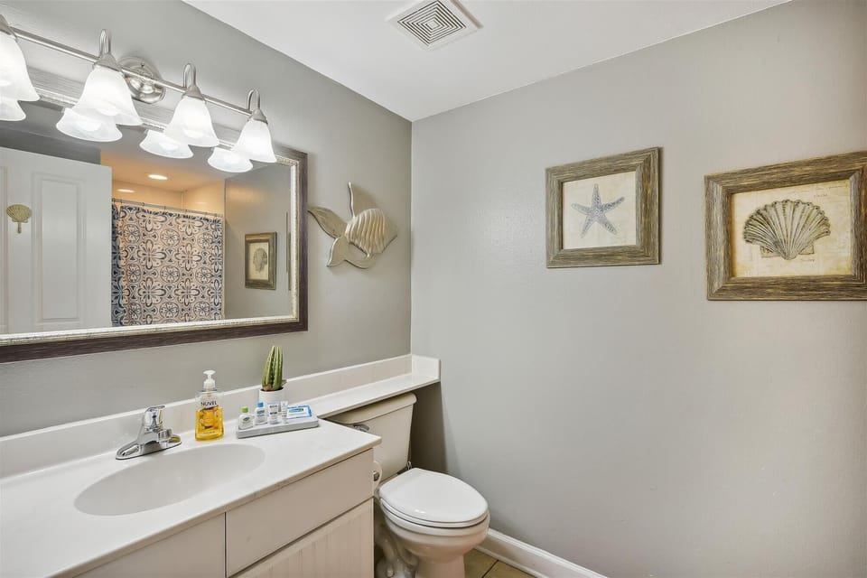 Bathroom adjacent to the bunk area.