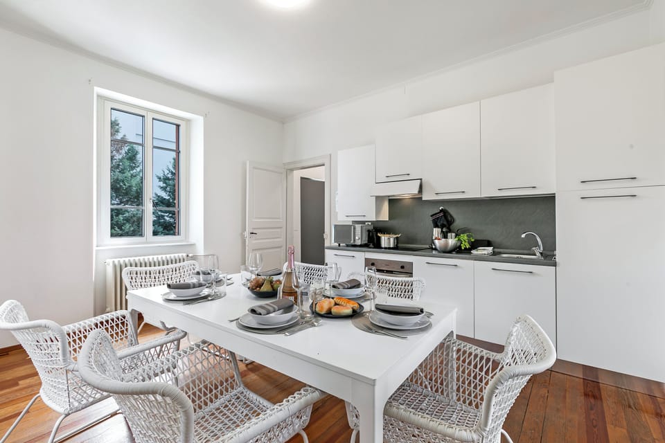 Kitchen and dining area