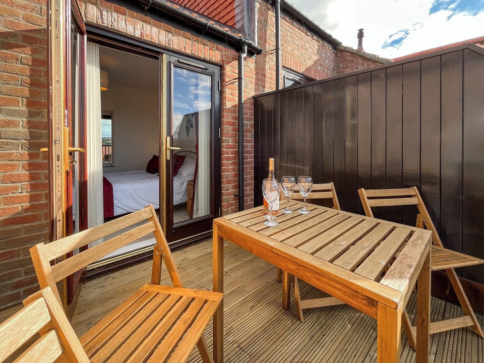 Balcony | Shalom, Whitby