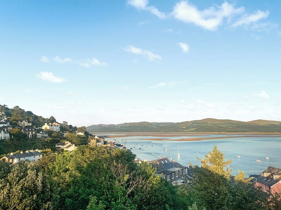 Surrounding area | The Penthouse Westhaven, Aberdyfi