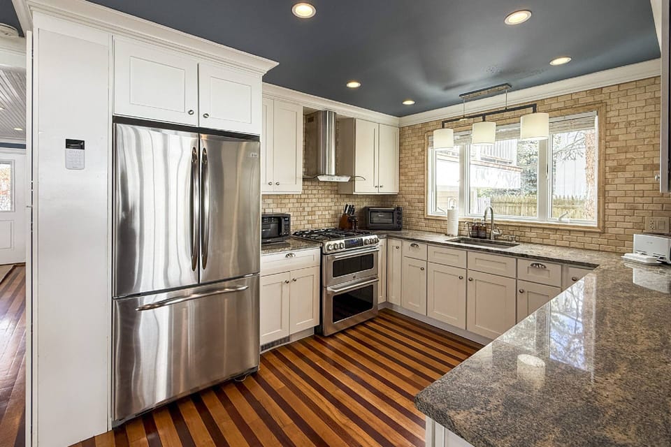You'll have plenty of room to spread out and prepare meals together in style.