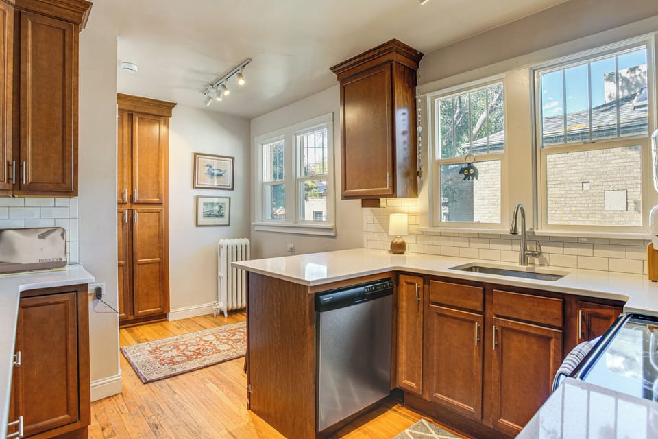 Kitchen | Main Level | Keurig & Drip Coffee Makers | Cooking Basics