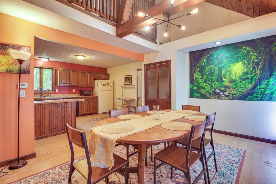 Dining Area | 1st Floor | Dishware & Flatware