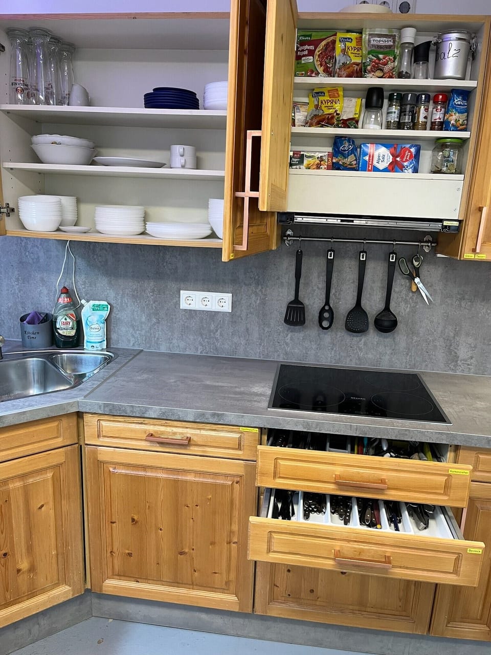Private kitchen