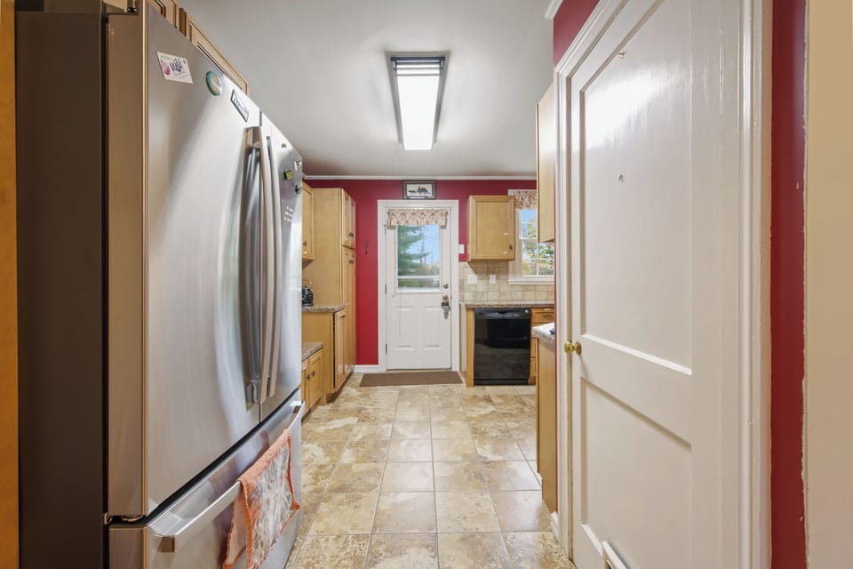 Kitchen entrance