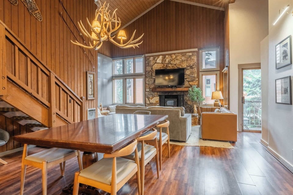 Dining table w/ seating for 8