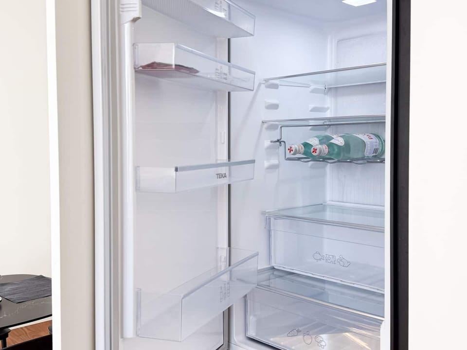 Enjoy complimentary sparkling water on arrival