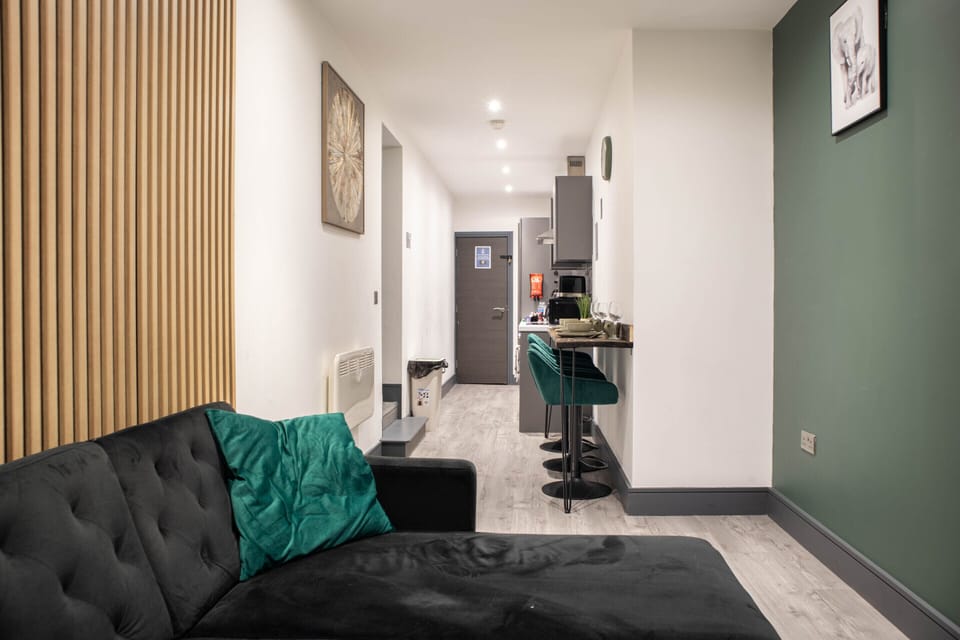 Lounge, dining area and kitchen