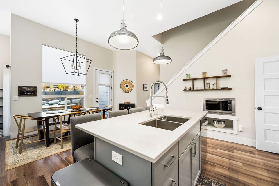 kitchen, dining