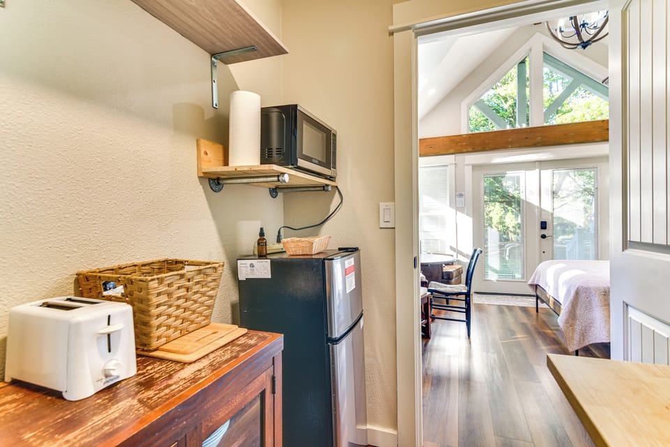 Kitchenette